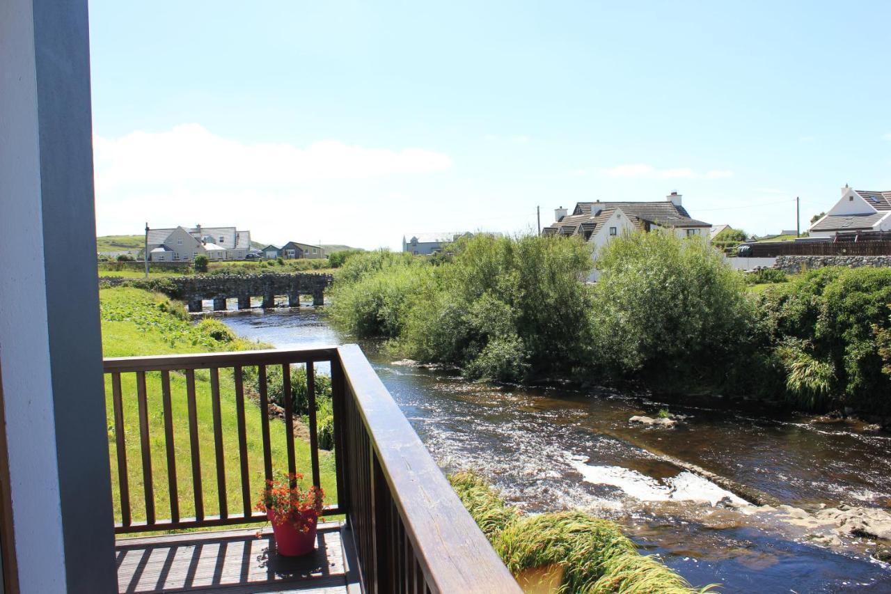 Riverbank Rooms Doolin Buitenkant foto