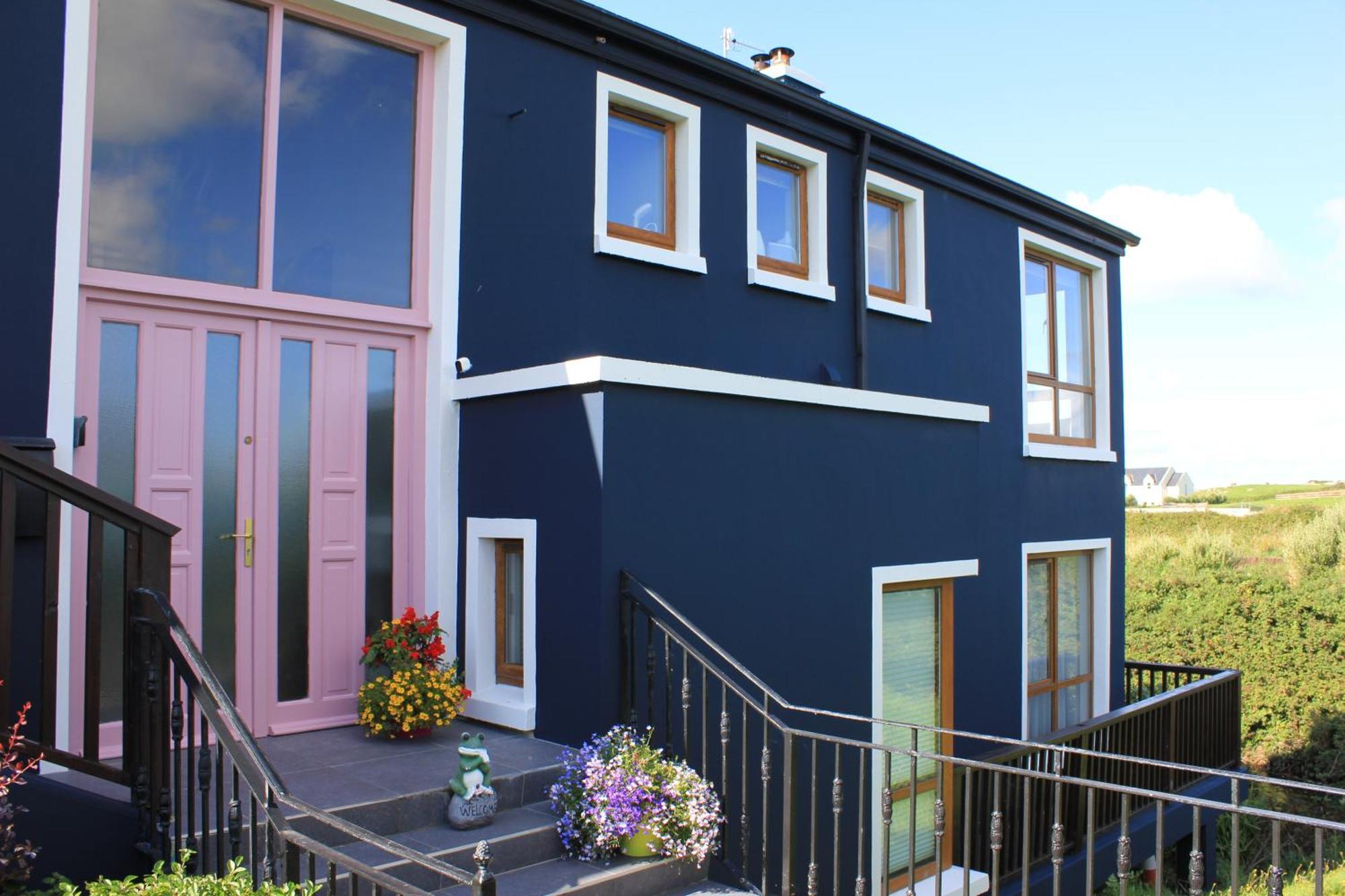 Riverbank Rooms Doolin Buitenkant foto